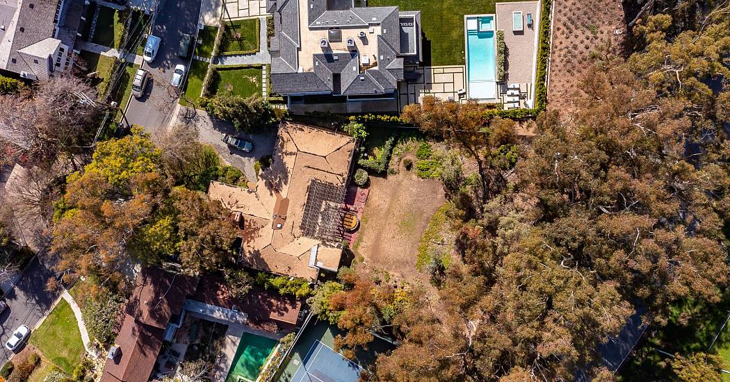 835 Greentree Rd Los Angeles-print-006-003-DJI 0932-4200x2798-300dpi.jpg