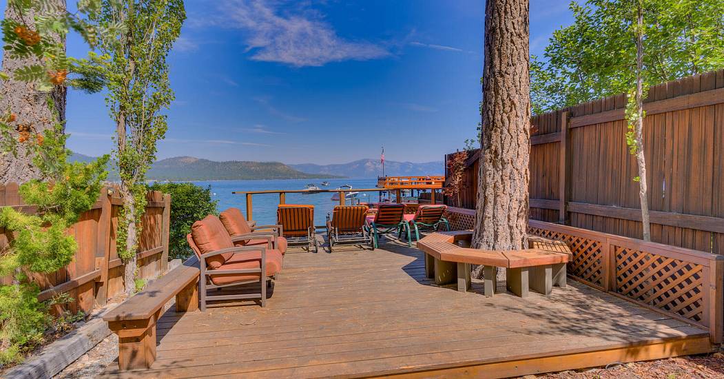 5554 N Lake Blvd Carnelian Bay-large-026-011-Lakeside Patio-1500x1000-72dpi.jpg