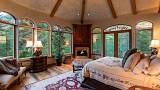 1531_lake_creek_interior_master_bed.jpg