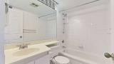 029-Main-Full-Washroom.jpg