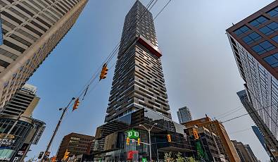 8 Eglinton Avenue Suite 1902