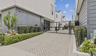 Stunning Glassell Park Townhome