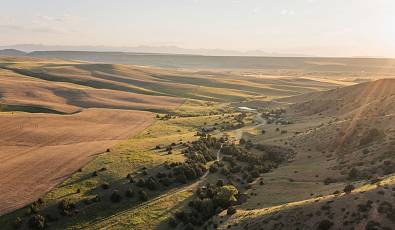 Grey Cliffs Ranch – A Farm & Ranch Haven 