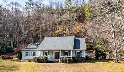 1490 Laurel Knob