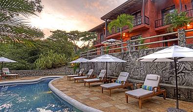 LA Times: Mel Gibson Lists Costa Rica Estate with Plantación Properties