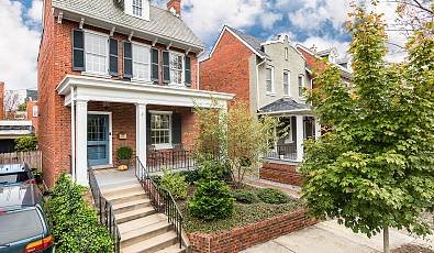 Lovely Museum District Row House