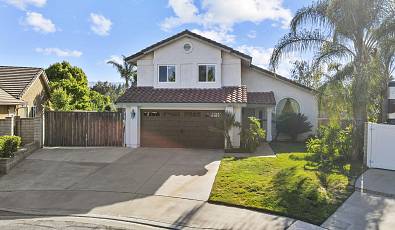 Bright & Airy Santa Clarita Home