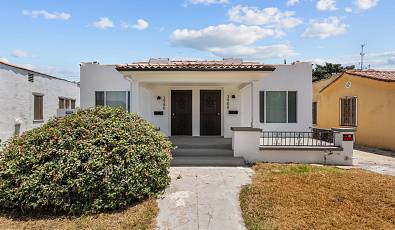 Investor's Dream Triplex in South LA