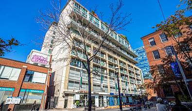 388 Richmond Street W, Suite 724