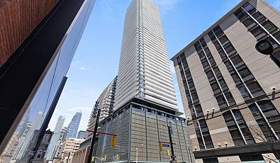 501 Yonge Street, Suite 3805