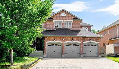 23 Marinucci Crt, Richmond Hill